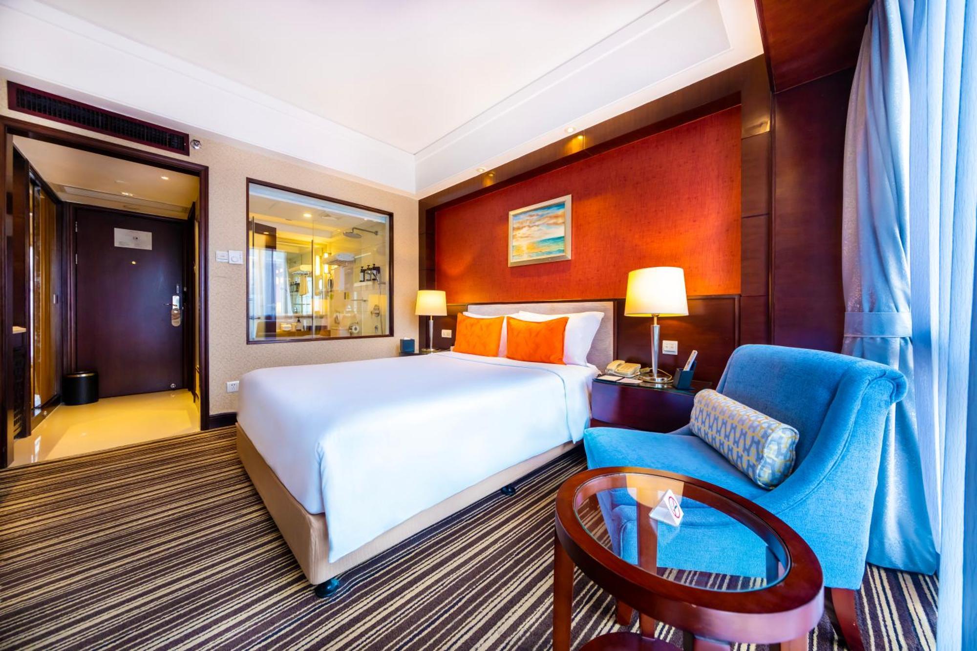 Leeden Hotel Гуанчжоу Экстерьер фото